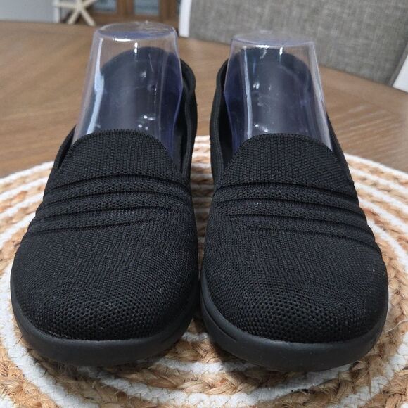 Skechers AirCooled Black Archfit Sneakers, Size 7.5 - Picture 2 of 10